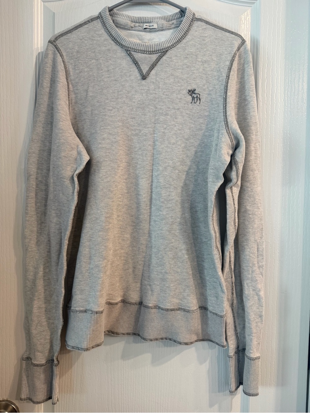 Abercrombie Gray Muscle Distressed Long Sleeve